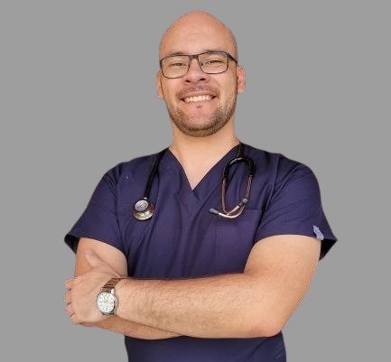 Dr. Pedro Oscar Yelamo Vera